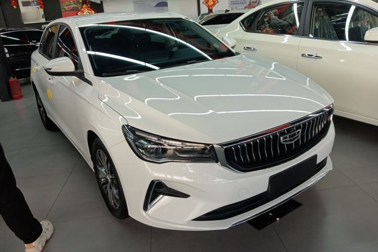 Used Geely Auto Emgrand 2023 4th Generation Champion Edition 1.5L CVT Luxury Model Front Right 45 Deg