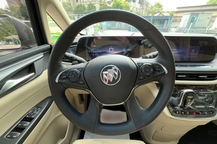 Used Buick GL8 2023 ES Lu Zun Deluxe Model Interior 5
