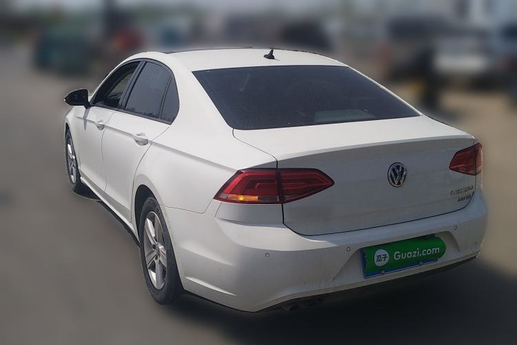 Used Volkswagen Lamando 2018 230TSI DSG Fashion Edition Rear Left 45 Deg