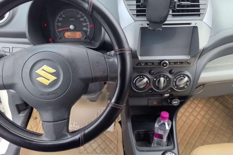 Used Suzuki Alto 2013 Revised Version 1.0L Manual Comfort Edition