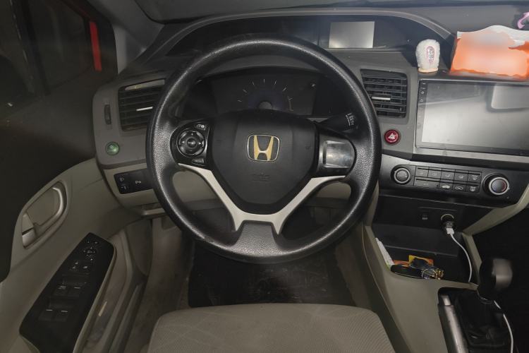 Used Honda Civic 2012 1.8L manual Comfort version
