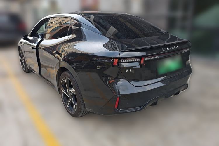 Used Lynk & Co 07 2024 EM-P 126 Long-Range Ultra
