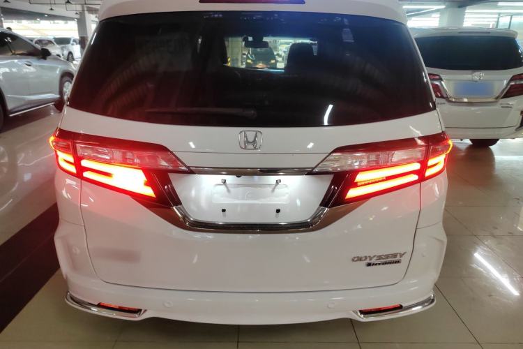 Used Honda Odyssey 2019 2.0L Rui·Zhi Zhen Edition
