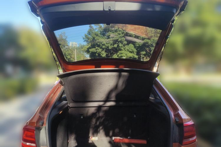 Used Volkswagen Santana 2015 Haval H6 1.6L Automatic Comfort Model
