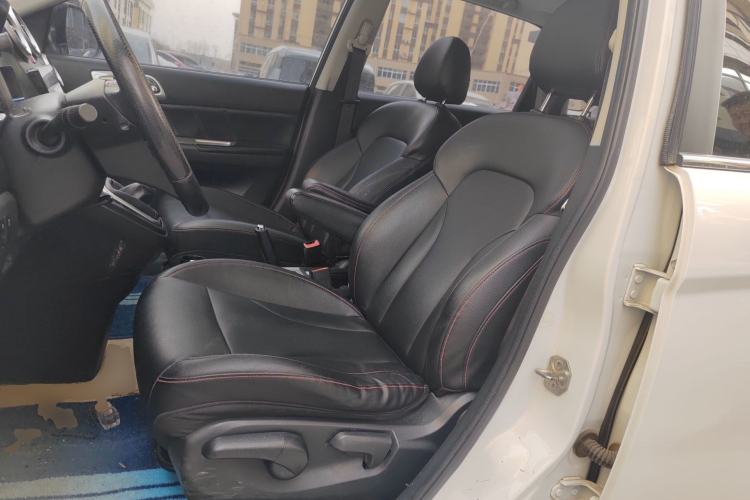 Used Haval H6 2016 Upgraded Model 1.5T Manual Two-Wheel Drive Urban Version