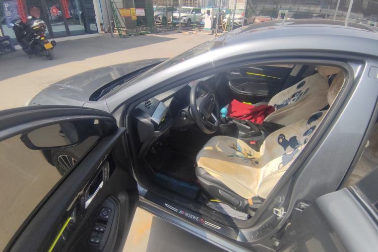 Used Roewe i5 2021 1.5L Manual Comfort Edition Driver Seat