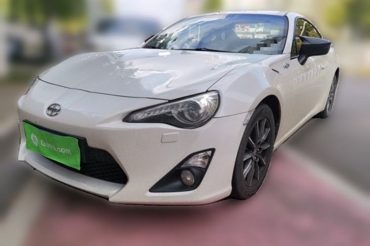 Used Toyota 86 2013 2.0L Manual Luxury Version