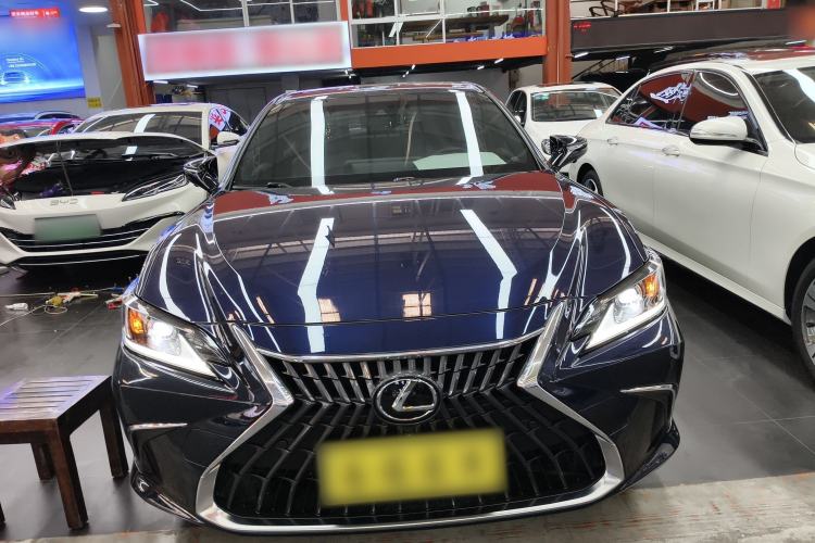 Used Lexus ES 2023 200 Excellence Edition