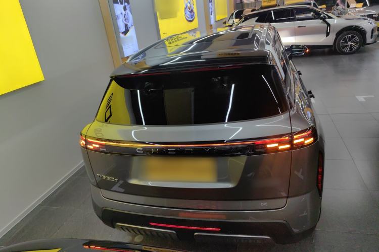 Used Chery Tiggo 7 2025 High-Performance Version 1.6T Two-Wheel Drive Edition Rear