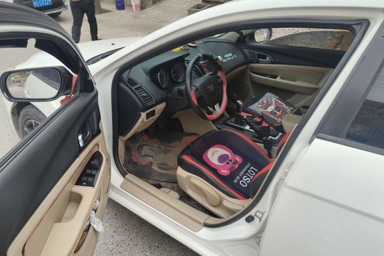 Used Bestune B50 2013 1.6L manual luxury version