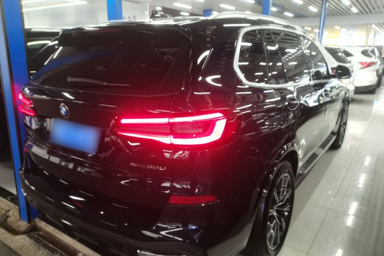 Used BMW X5 2022 Restyled xDrive 30Li M Sport Package
