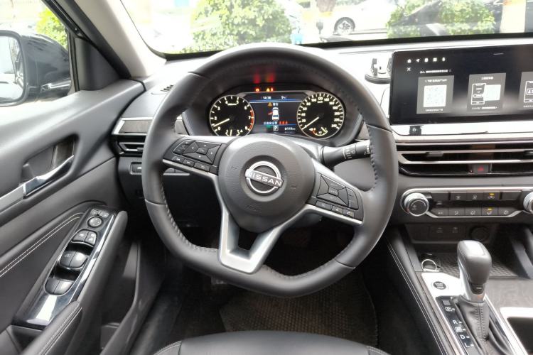 Used Nissan Teana 2024 2.0L XE Genuine Edition
