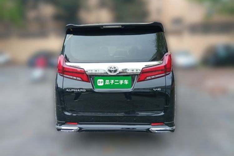 Used Toyota Alphard 2015 3.5L Luxury Edition