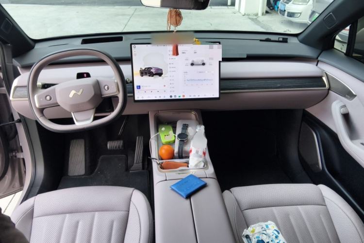 Used ONVO L60 2024 60 kWh Rear-Drive Version
