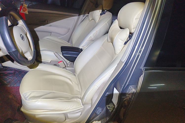 Used Nissan Sylphy 2012 Classic 1.6XE Automatic Comfort Edition Left Front Seat