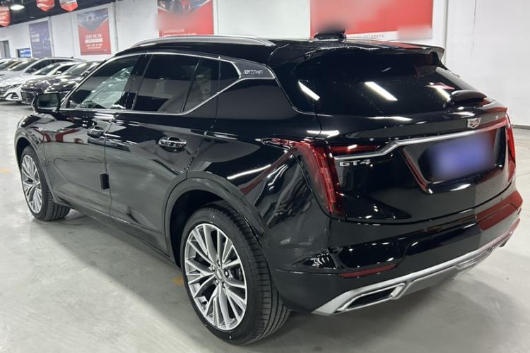 Used Cadillac GT4 2023 25T Luxury Model
