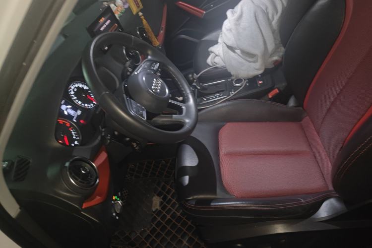 Used Audi Q2L 2018 35 TFSI Fashion Dynamic Version China V Emission Standard