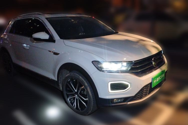 Used Volkswagen T-ROC 2021 280TSI DSG Two-Wheel Drive Comfort Connect Edition Front Right 45 Deg