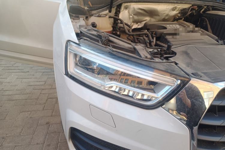 Used Audi Q3 2017 30 TFSI Fashion Model Right Front Headlight