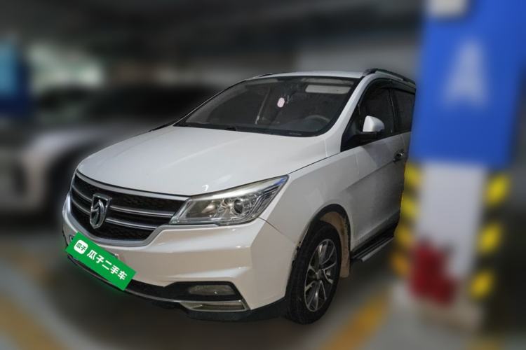 Used Baojun 730 2019 1.5L Manual Fashion Model 7-seater China VI
