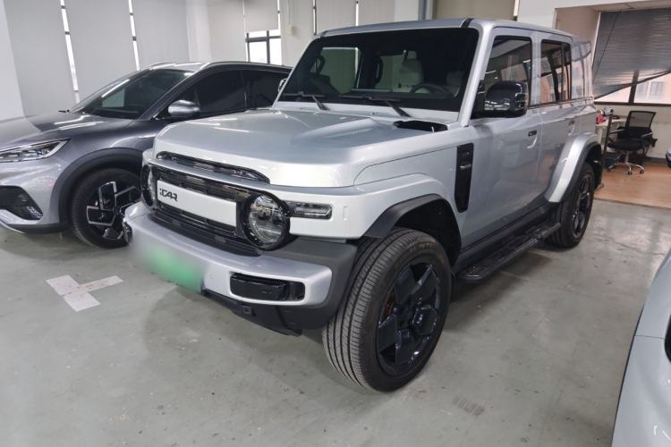 Used iCAR V23 2025 501 Four-Wheel Drive Advanced Version