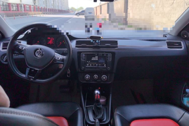 Used Volkswagen Santana 2019 1.5L Automatic Fashion Edition China VI Center Console