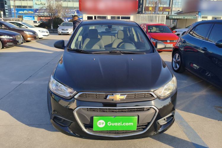 Used Chevrolet Aveo Sonic 2014 Sedan 1.4SL AT Fashion Edition