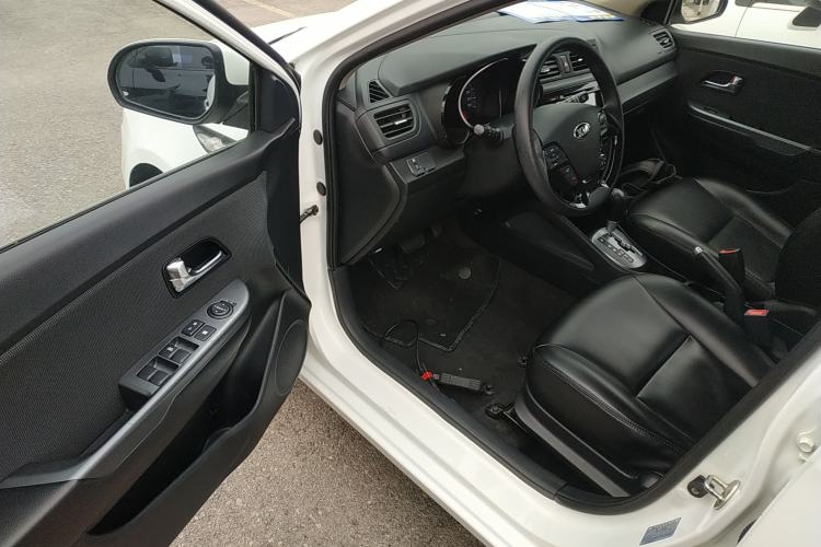Used Kia K2 2015 Sedan 1.4L Automatic GLS
