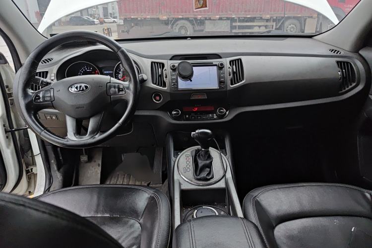 Used Kia Sportage R 2015 2.0L Automatic Two-Wheel Drive DLX Model