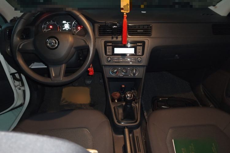 Used Skoda Rapid Spaceback 2016 Revised Version 1.6L Manual Front-Drive Edition