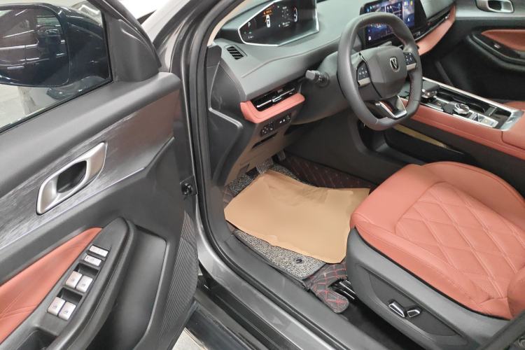 Used CHANGAN CS55PLUS 2024 3rd Generation 1.5T DCT Prestige Model Driver Seat