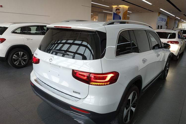 Used Mercedes-Benz GLB 2021 GLB 200 Fashion Model Rear Right 45 Deg