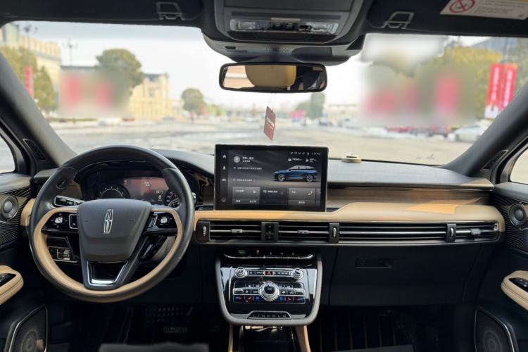 Used Lincoln Corsair 2020 2.0T Two-Wheel Drive Luxury Edition Interior 2