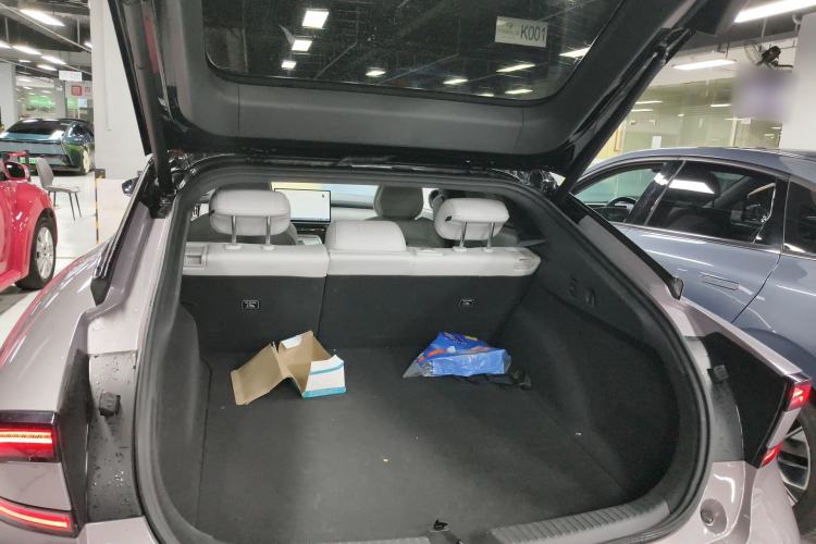 Used XPeng P7+ 2024 Long-Range Max Trunk