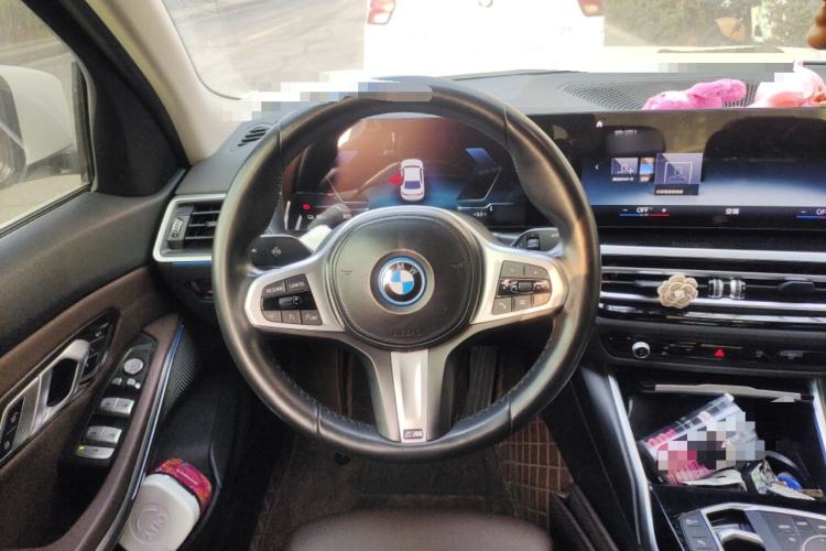 Used BMW i3 2022 eDrive 35 L
