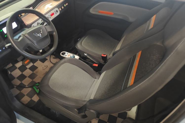 Used Wuling Hongguang MINIEV 2022 Easy Version Lithium Iron Phosphate Left Front Seat