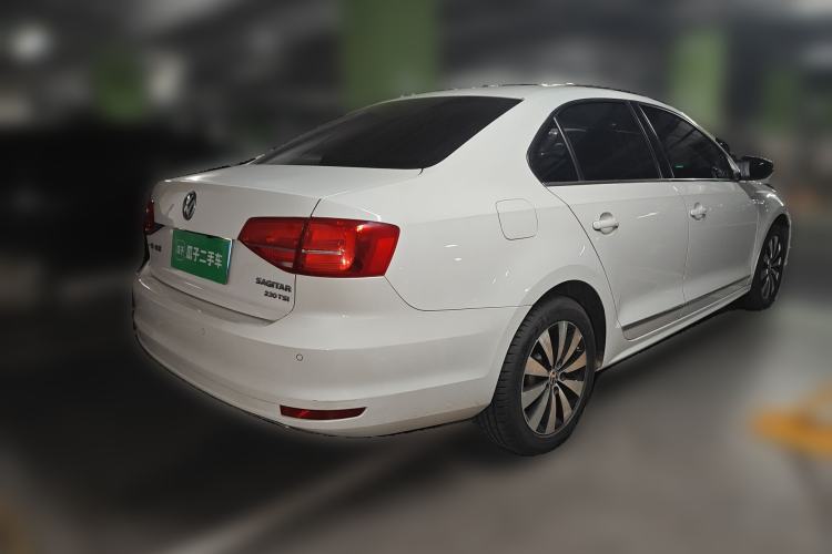 Used Volkswagen Sagitar 2017 230TSI Automatic Comfort Version Rear Right 45 Deg