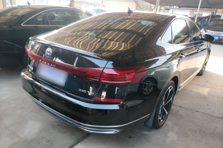 Used Volkswagen Passat 2023 330TSI Starry Luxury Edition