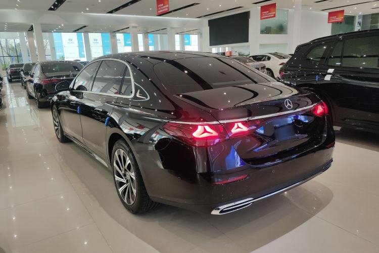 Used Mercedes-Benz E-Class 2025 E 300 L Luxury Model
