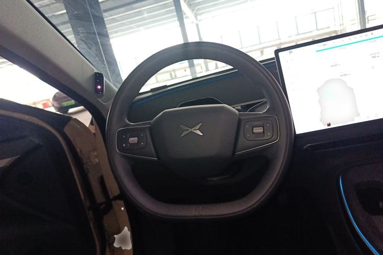 Used XPeng MONA M03 2025 600 with Ultra-Long Range Max Steering Wheel