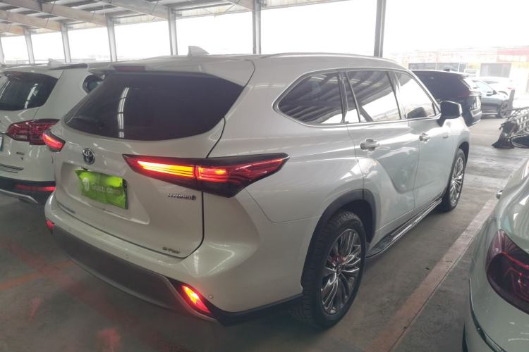 Used Toyota Highlander 2023 2.5L Smart Electric Hybrid Dual-Engine Four-Wheel Drive Prestige Version – 7 Seats