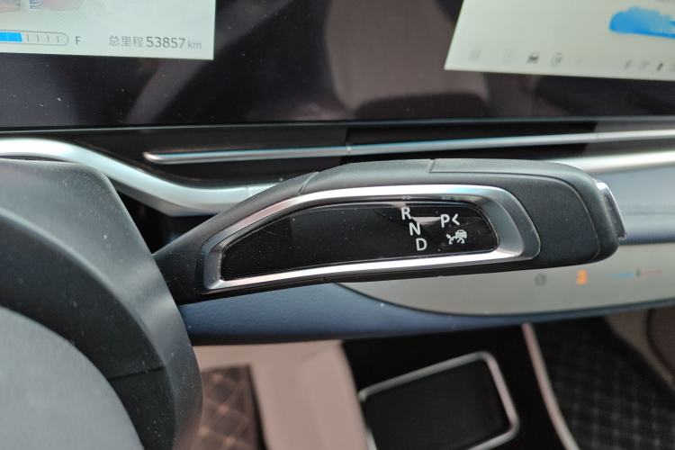 Used SAIC MAXUS G90 2022 2.0T Xingyun Seven-Seater Version