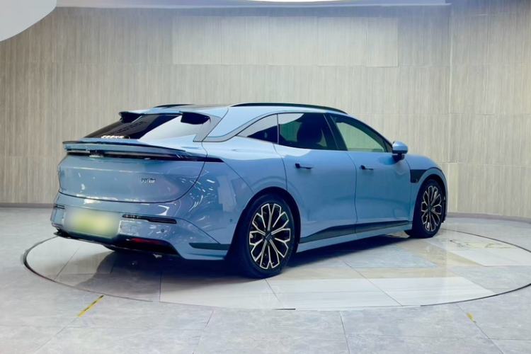 Used Zeekr 007GT 2025 Four-Wheel Drive Intelligent Driving Version 75 kWh

