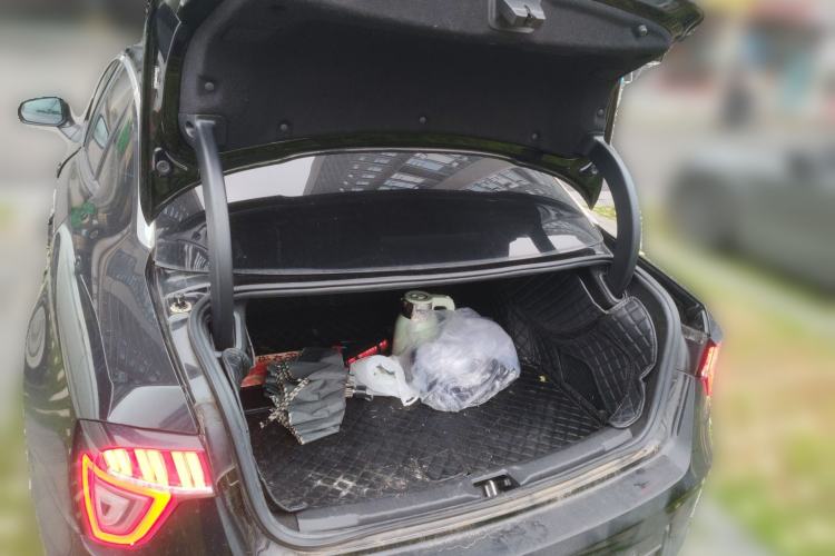 Used Lynk & Co 03 2021 2.0TD Automatic Trendy Champion Edition Trunk