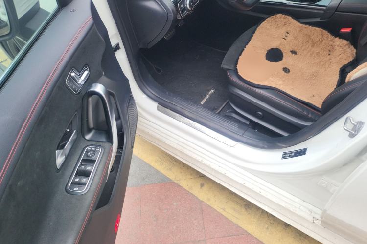 Used Mercedes-Benz CLA 2020 CLA 200 Shooting Brake Left Front Seat