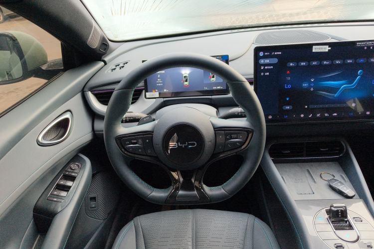 Used BYD Seal 06GT 2025 Intelligent Driving Version 605 Heatwave Edition Steering Wheel