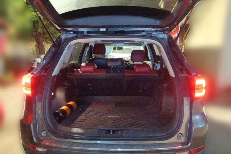 Used CHANGAN CS75 2023 Enjoy Edition 1.5T DCT Prestige Version Trunk