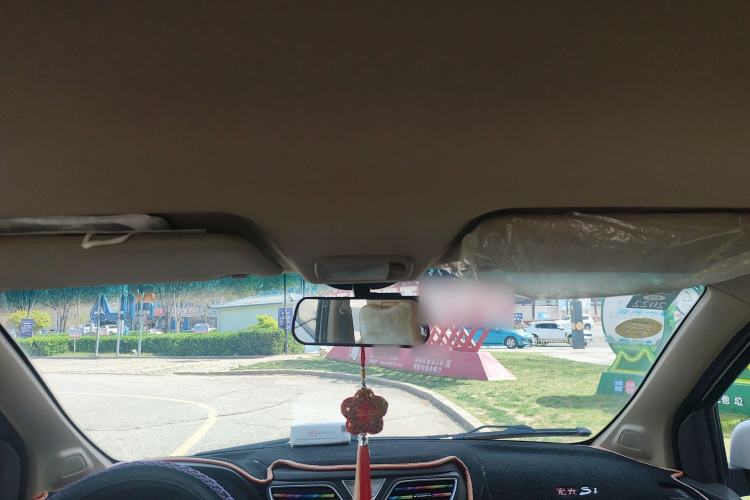 Used Wuling Hongguang 2015 1.5L S1 Standard China V-Emission Standards
