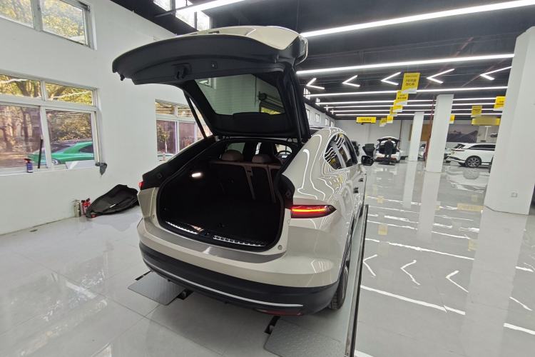 Used Nio EC6 2023 100kWh