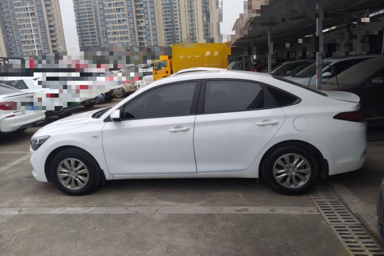 Used Hyundai Celesta 2020 1.6L Automatic GL Enjoyable Edition